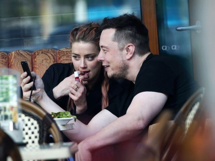 elon musk et lactrice amber heard